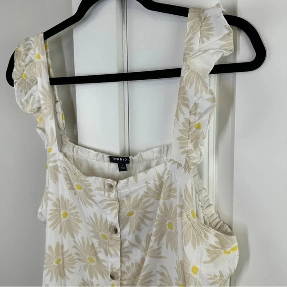 NEW TORRID size 1X Double Gauze‎ Ruffle Button Front Tank Top Cotton Classic NWT - Picture 11 of 12